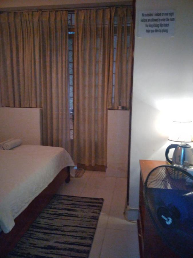 Guest House Uttrang โฮจิมินห์ซิตี้ ภายนอก รูปภาพ