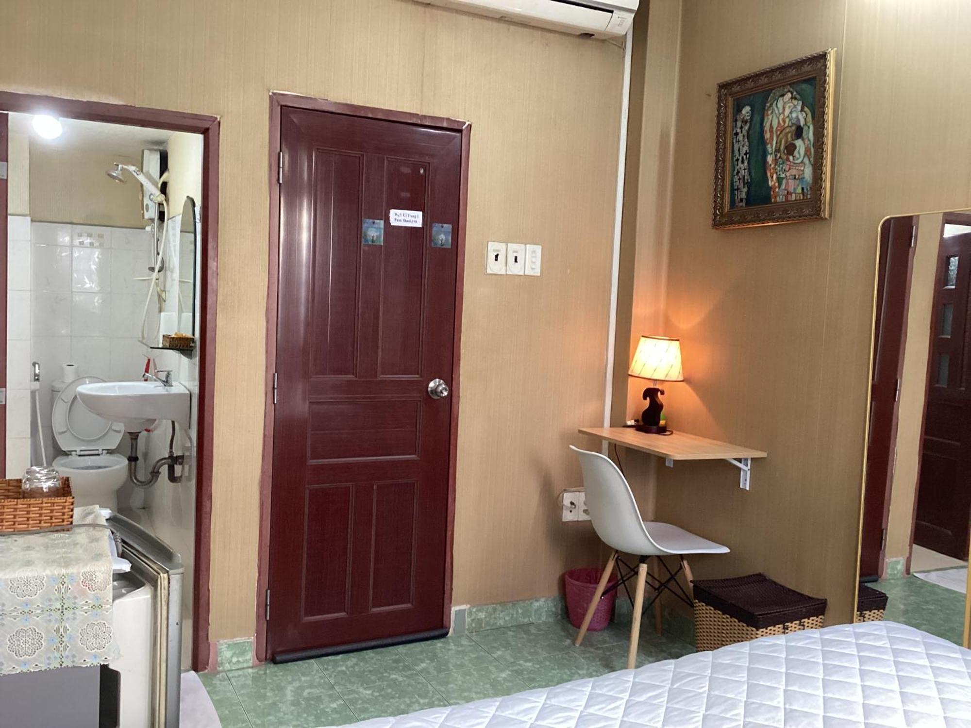 Guest House Uttrang โฮจิมินห์ซิตี้ ภายนอก รูปภาพ