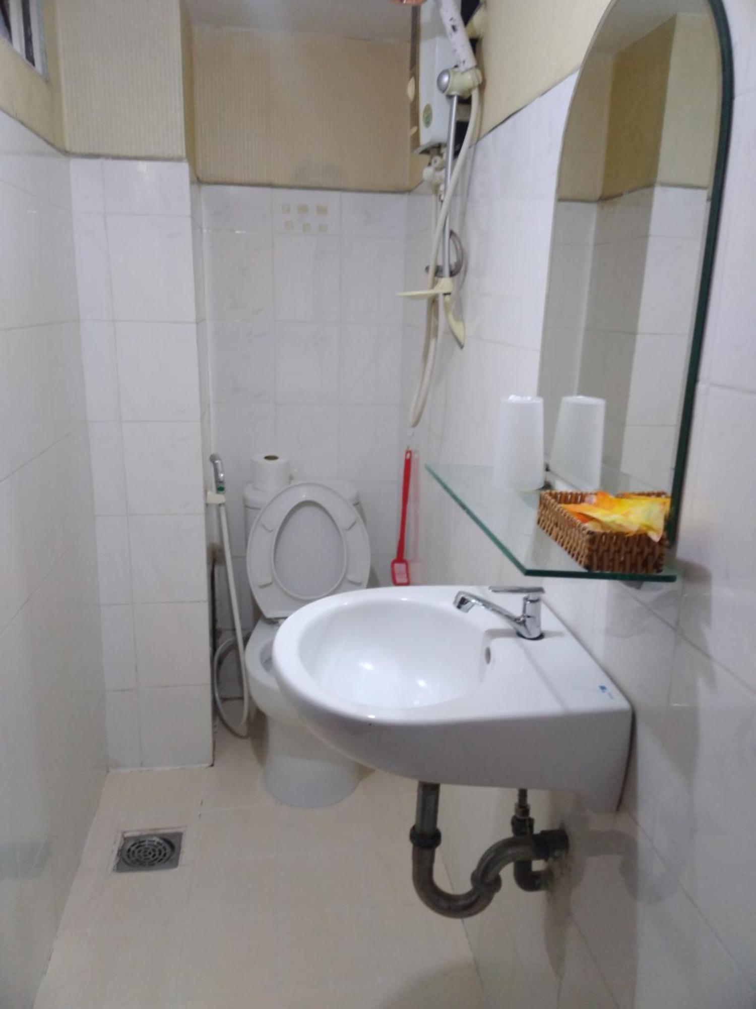 Guest House Uttrang โฮจิมินห์ซิตี้ ภายนอก รูปภาพ